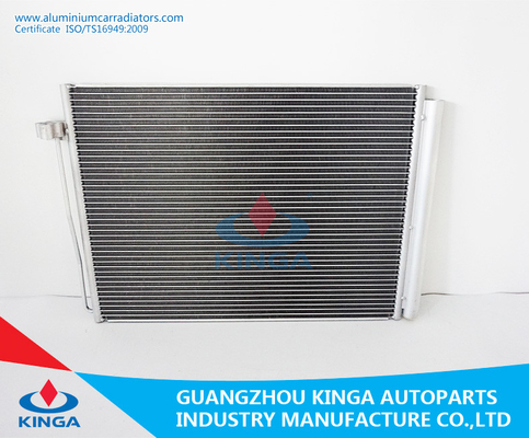 Κίνα Συμπυκνωτής κλιματισμού αυτοκινήτων για τη BMW 5 cOem 64509122825 E60-E61 (03-) προμηθευτής
