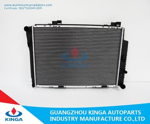 Κίνα COem 2025002103/3103 θερμαντικών σωμάτων αυτοκινήτων αργιλίου ΑΜ 93-00 W202/C220D για BENZ προμηθευτής