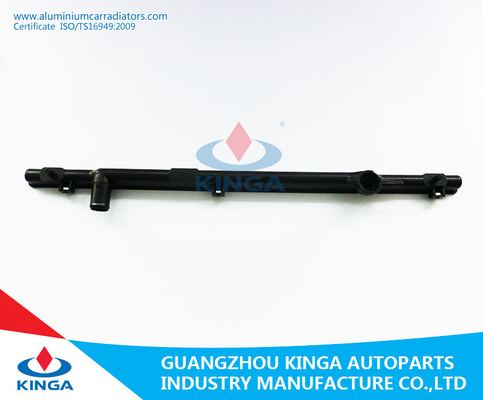 Κίνα Πλαστική δεξαμενή LEXUS'95-99 RX300 DPI 2453 θερμαντικών σωμάτων νερού cOem 16400-7A550 προμηθευτής