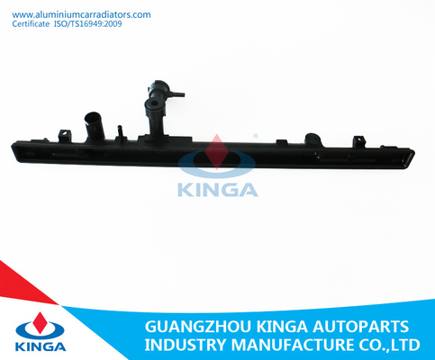 MAZDA 6 4CYL «03-04 στον πλαστικό cOem L332-15-200E δεξαμενών θερμαντικών σωμάτων επάνω προμηθευτής