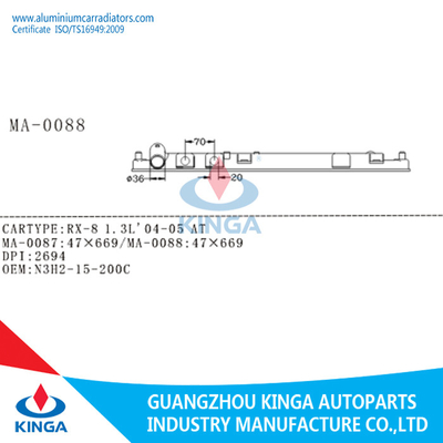 Πλαστικό rx-8 1.3L'04-05 Mazda θερμαντικών σωμάτων δεξαμενών νερού μετά από το θερμαντικό σώμα αγοράς προμηθευτής