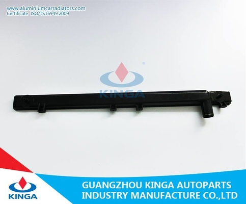 Πλαστική τοπ δεξαμενή Raidator για τη Toyota Sienna'97-στο cOem 16400-OAO71 προμηθευτής