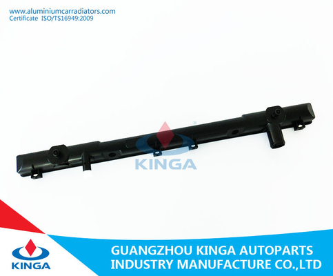 ΛΙΑΝΑ/AERIO'02-07 κατώτατη δεξαμενή cOem 17700-54G20 δεξαμενών θερμαντικών σωμάτων στην πλαστική προμηθευτής