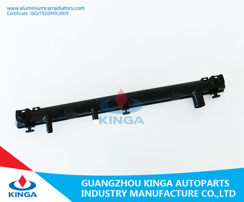 Suzuki Λιάνα/Aerio'01-04 στα πλαστικά ανταλλακτικά αυτοκινήτων δεξαμενών θερμαντικών σωμάτων 17700-54G10 προμηθευτής