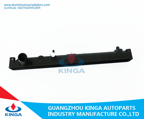 Aftermarket Suzuki Λιάνα/Aerio'02-07 στο υλικό δεξαμενών PA66 κολπίσκων θερμαντικών σωμάτων Raplacement προμηθευτής