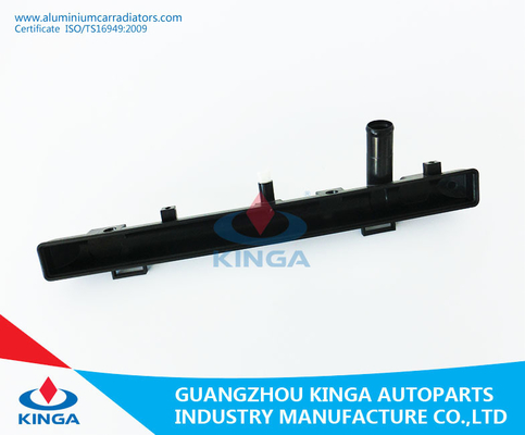 Σκούδο Suzuki/μεγάλο Vitara'05 στον πλαστικό ελαιοψυκτήρα κάλυψης θερμαντικών σωμάτων δεξαμενών θερμαντικών σωμάτων προμηθευτής