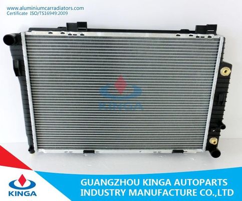 Benz της Mercedes θερμαντικών σωμάτων συνήθειας πιάτων αυτόματο θερμαντικό σώμα PA 617*418*32mm