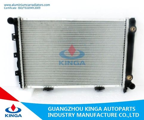 PA32 στα θερμαντικά σώματα αυτοκινήτων αλουμινίου για Benz W201 ελαιοψυκτήρα του /190E το 